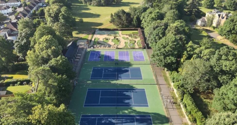 Headington, Oxford, An Entire 2bed, Free Wi-fi, Free Parking Appartement Oxford